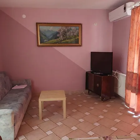 Dva Labuda * Sveti Filip i Jakov
